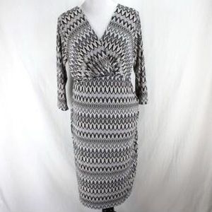 Motherhood Maternity 3/4 Sleeve Dress